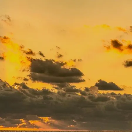 펜션 Delta Blu Village