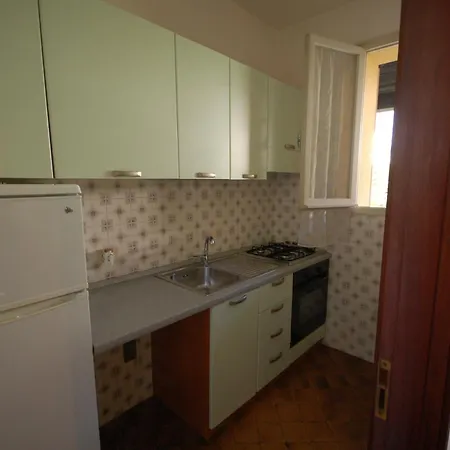 Delta Blu Village * 리도 디 폼포사